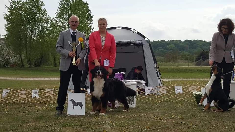 fb img 1642689996819