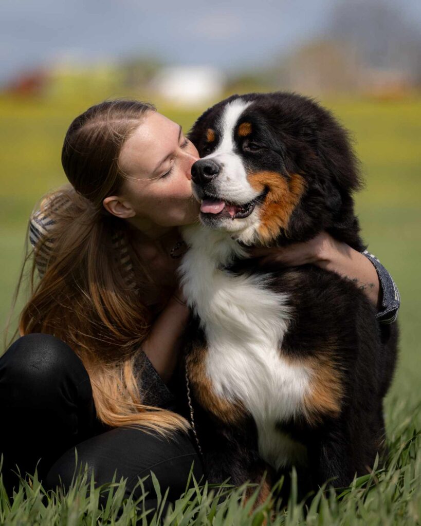 received 1872574650171536